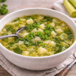 Bouillon léger poireau et pommes de terre au multicuiseur Moulinex
