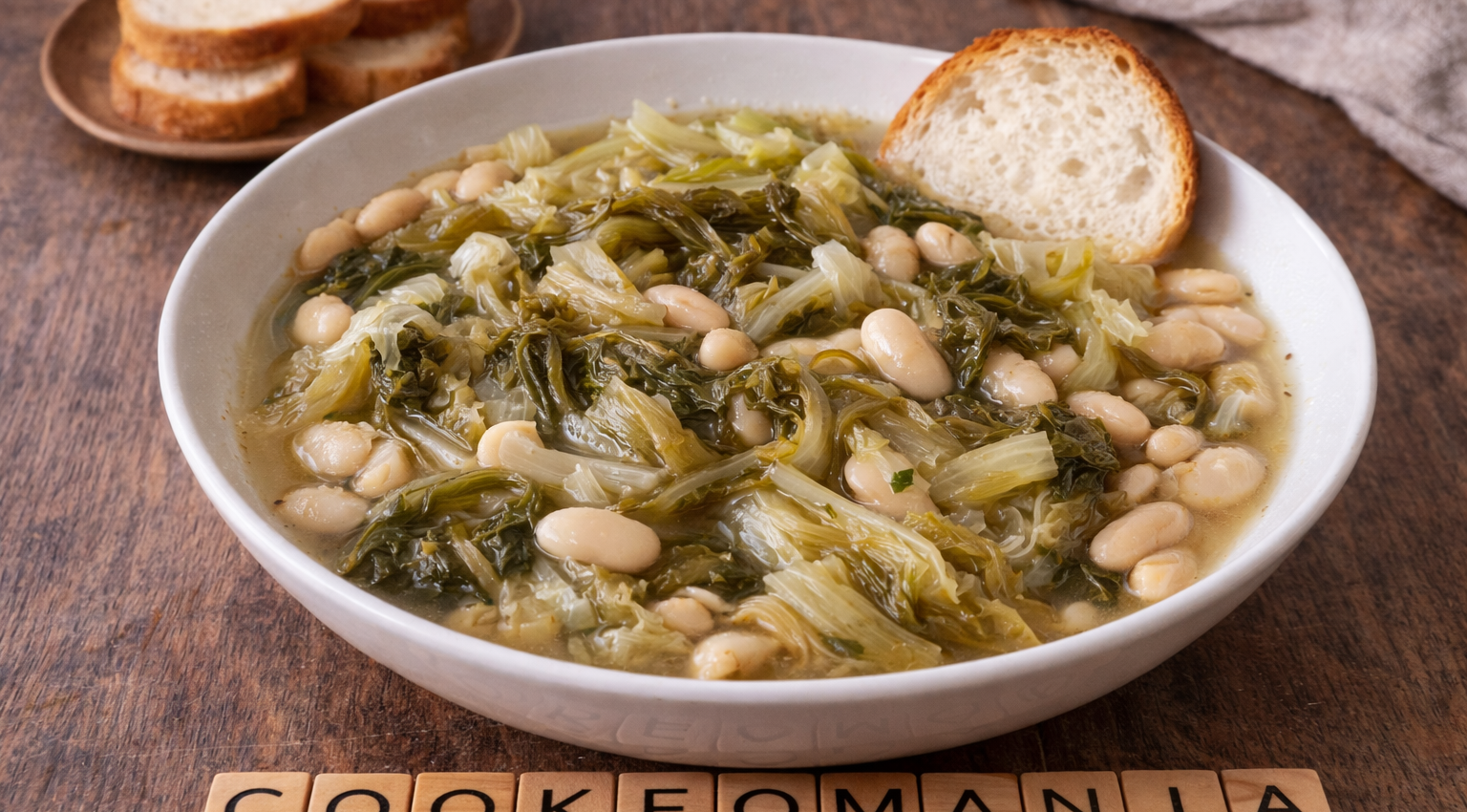 Soupe rustique à la scarole et haricots blancs au Cookeo