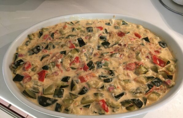 Courgettes au chèvre, lardons et tomates