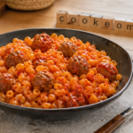 Coquillettes aux mini boulettes apéro et sauce tomate au robot multi-cuiseur Moulinex