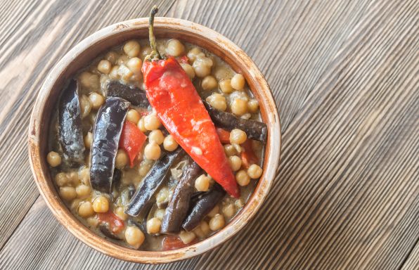 Curry d'aubergines et de pois chiches au cookeo