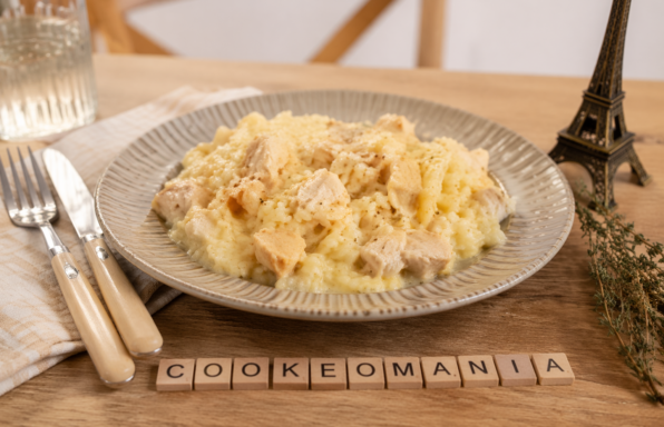 Risotto poulet et chèvre frais au Cookeo la recette crémeuse aux noisettes, thym et piment d’Espelette