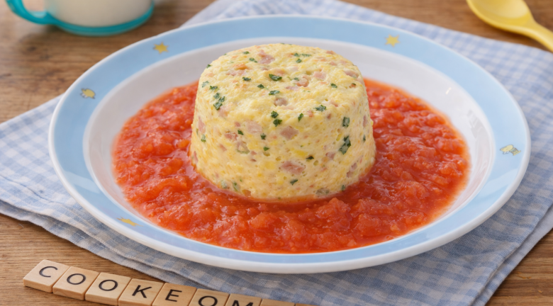 Petite timbale moelleuse au jambon et coulis de tomate pour bébé au Cookeo