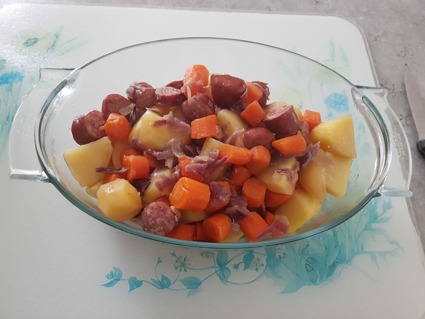 Saucisses fumées et pommes de terre au cookeo