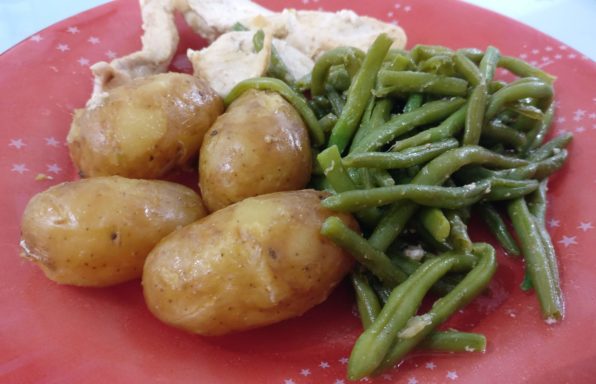 Poulet pommes de terre grenaille haricots verts au cookeo