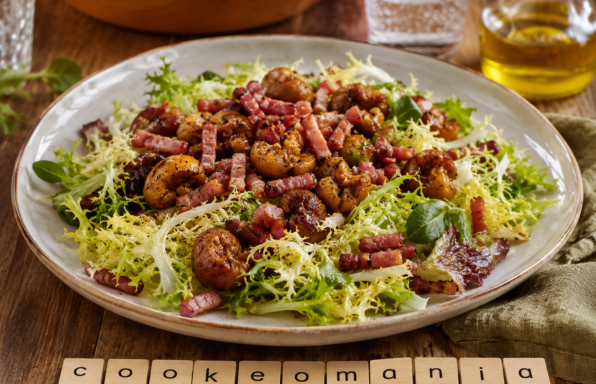 Salade tiède de châtaignes grillées et lardons