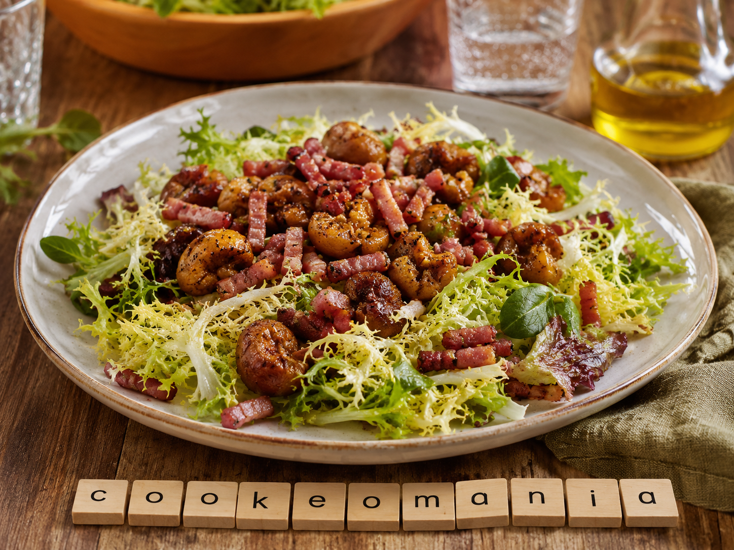 Salade tiède de châtaignes grillées et lardons