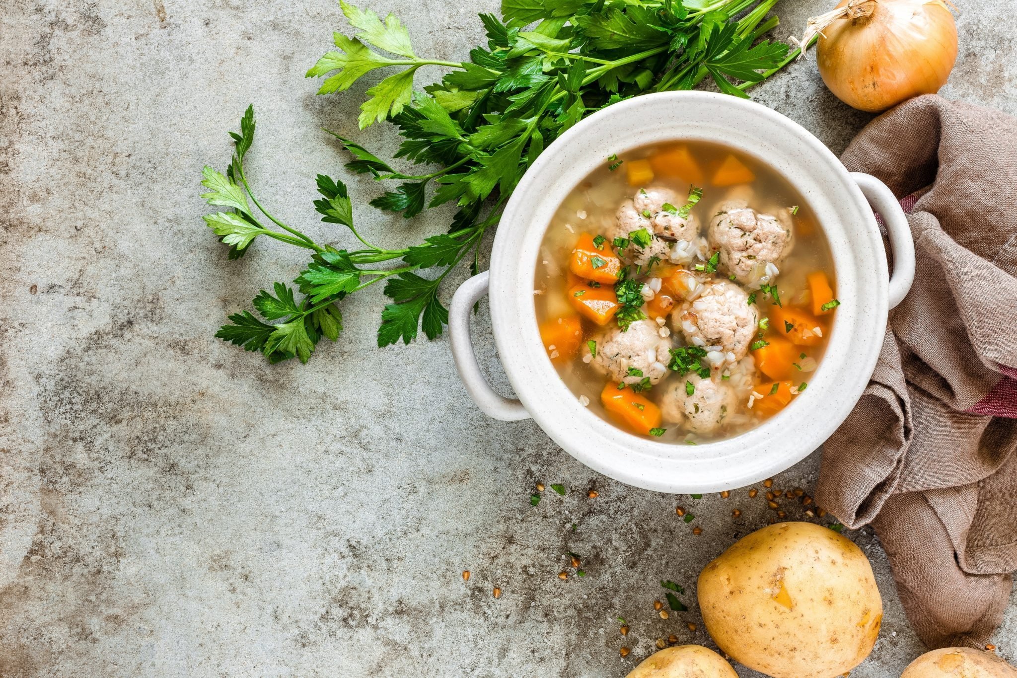 Soupe sarrasin et boulettes de viande au cookeo