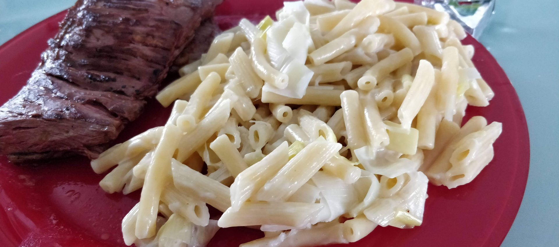 Pâtes poireaux et Vache Qui Rit
