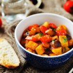 Goulash d&rsquo;aubergine et pommes de terre à l'autocuiseur Moulinex