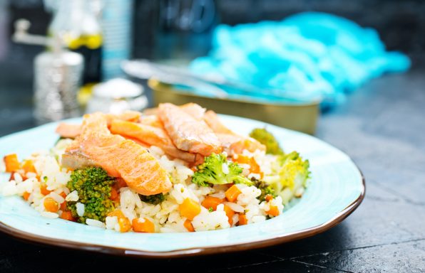Filet de saumon au riz et légumes au cookeo