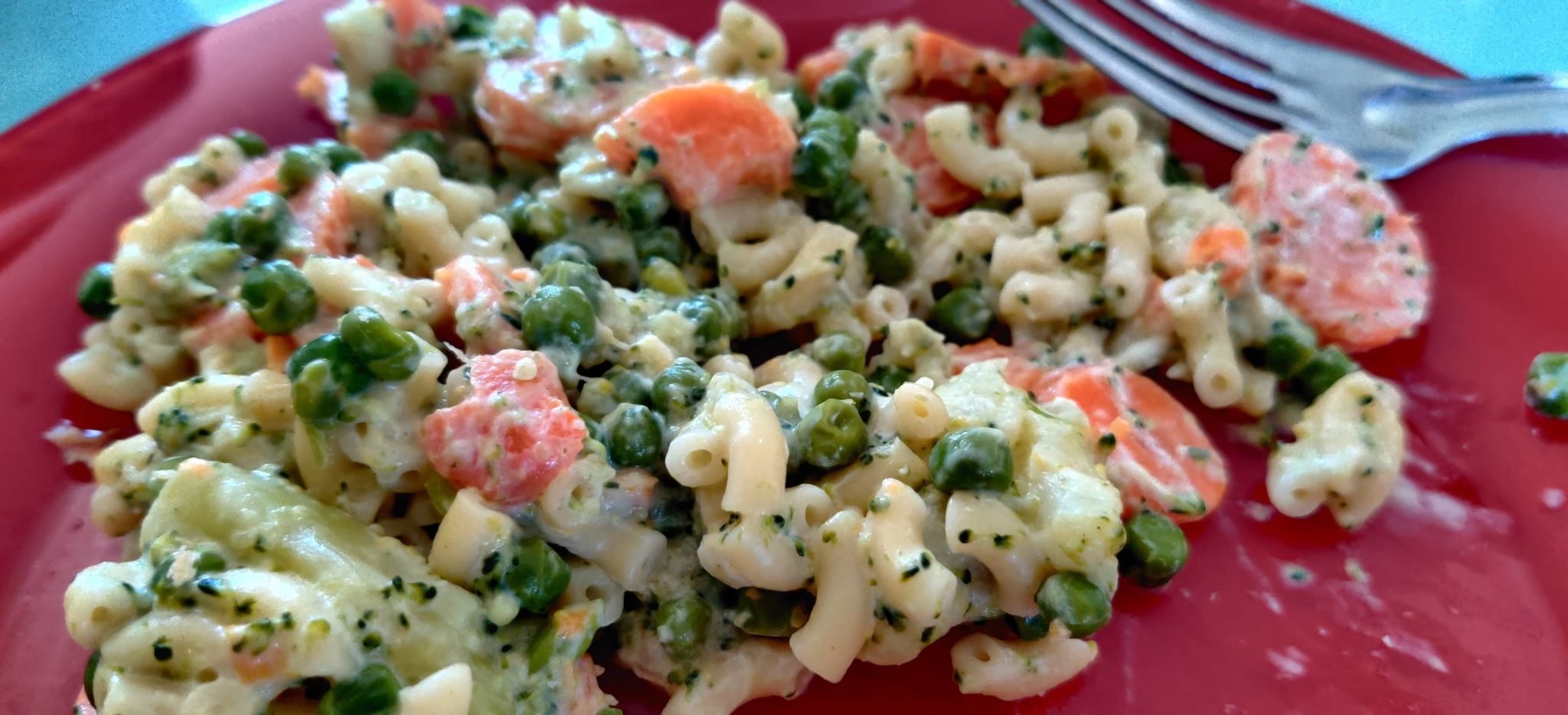 Coquillettes et légumes à la crème de St Moret au cookeo