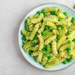 Pâtes pesto et petits pois à l'autocuiseur Moulinex