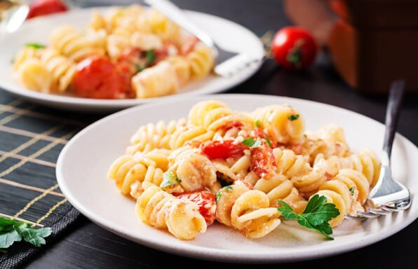 Pâtes à la feta et tomates cerises à l'extra crisp au cookeo
