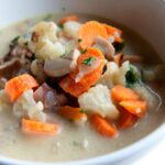 Soupe de poulet à la bière à l'autocuiseur cookéo