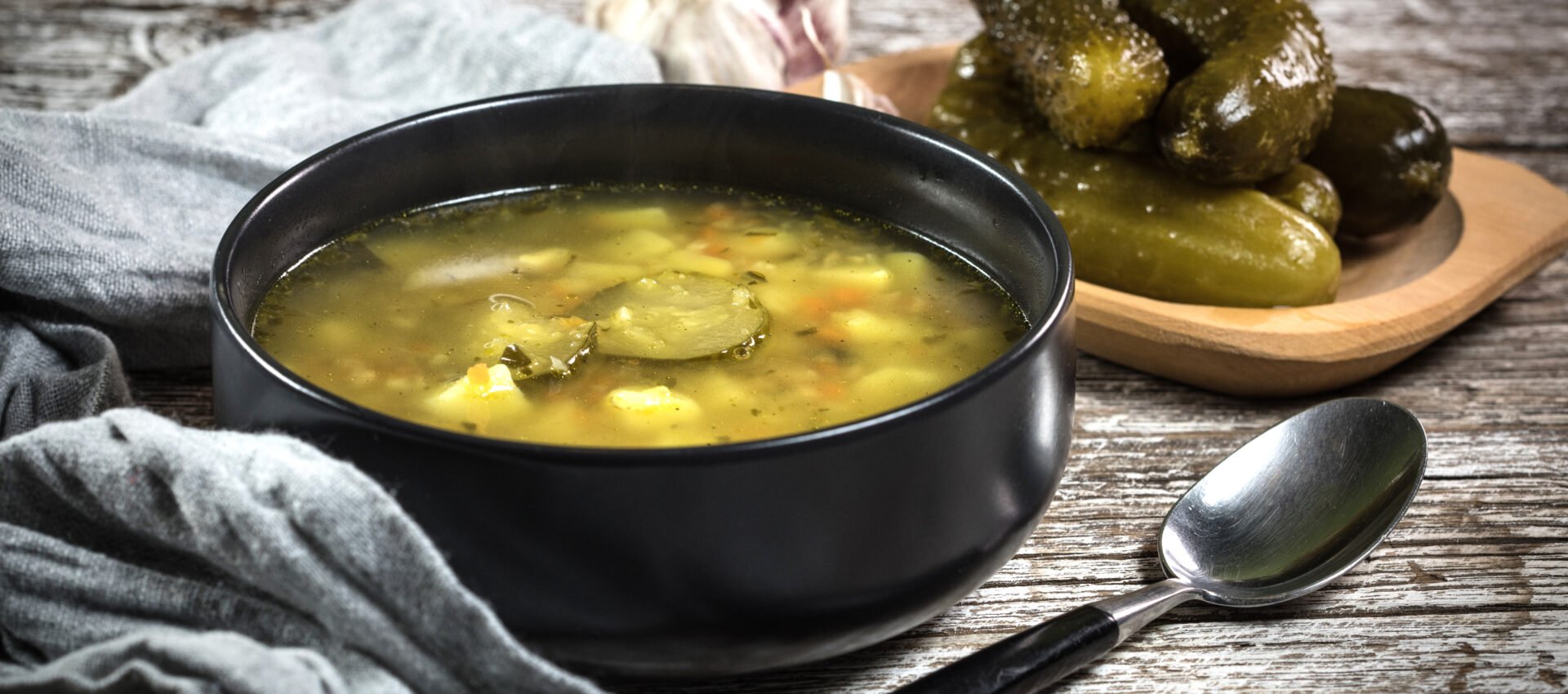 Soupe aux cornichons au cookeo