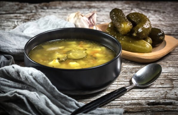 Soupe aux cornichons au cookeo