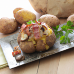 Pomme de terre farcie aux champignons et aux lardons à l'Extra crisp au cookeo