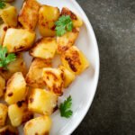 Cubes de pommes de terre sautées à l'autocuiseur cookéo