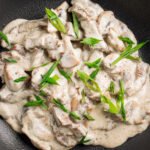 Recette légère de Poulet crémeux aux champignons