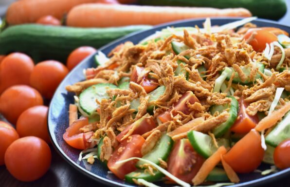 Effiloché de poulet à l'ail et au beurre cétogène