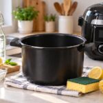 Entretien de Votre Cookeo : Le Guide Détaillé pour Nettoyer votre Cuve