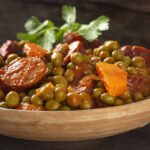 Ragoût de Petits Pois au Chorizo et Carottes à la Sauce Tomate