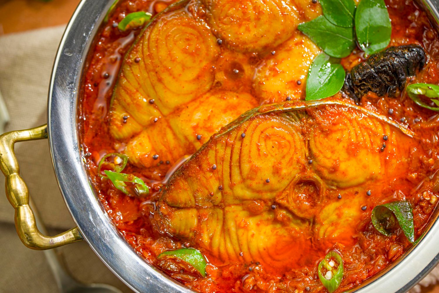 Curry de Poisson Traditionnel Kerala