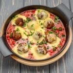 Ragoût de Boulettes de Viande en Sauce Pizza