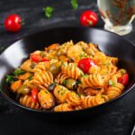 Fusilli Marinara à l'Italienne avec Moules, Olives Vertes et Câpres