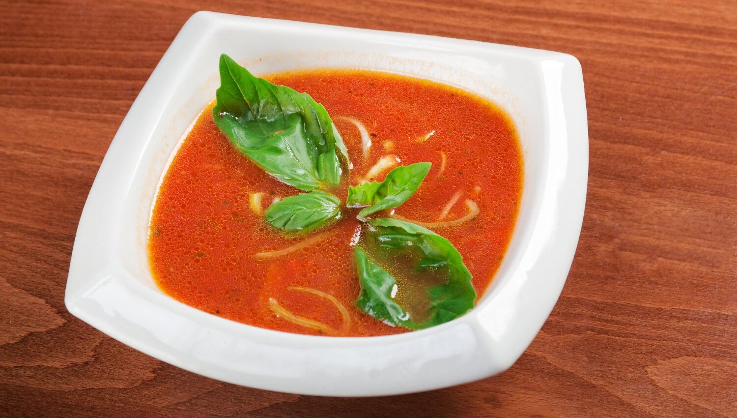 Soupe de Tomates, Basilic et Parmesan au Cookeo