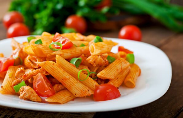 Poulet Penne en Sauce Épicée au cookeo