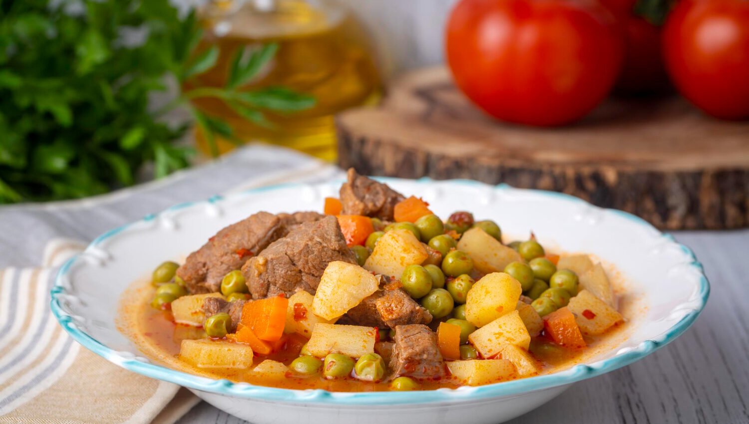 Ragoût de viande de boeuf avec Petits Pois et Légumes au cookeo