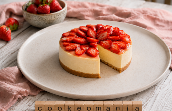 Cheesecake Crémeux Décoré de Fraises