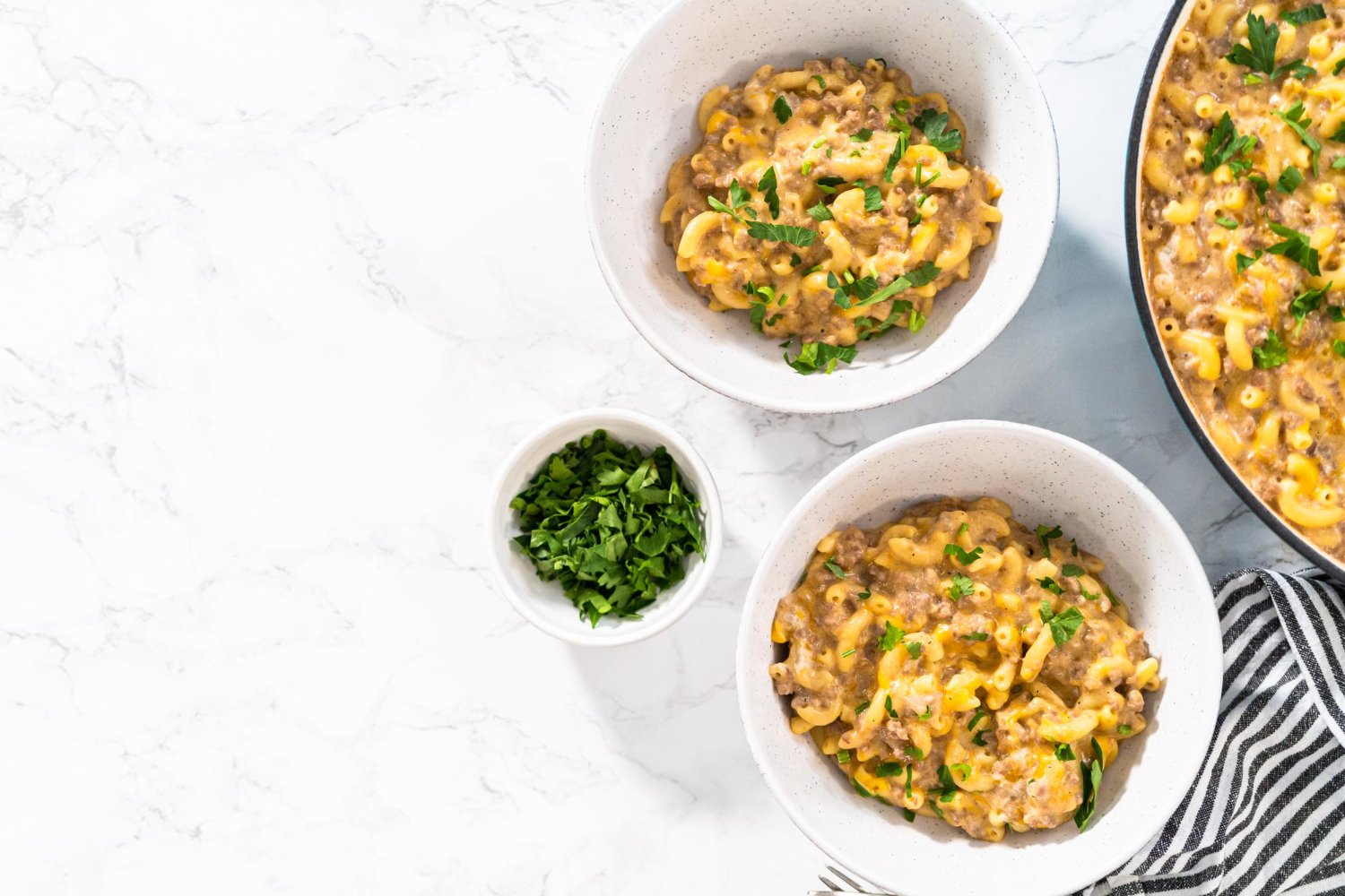 Pâtes coquillettes façon cheeseburger au cookeo