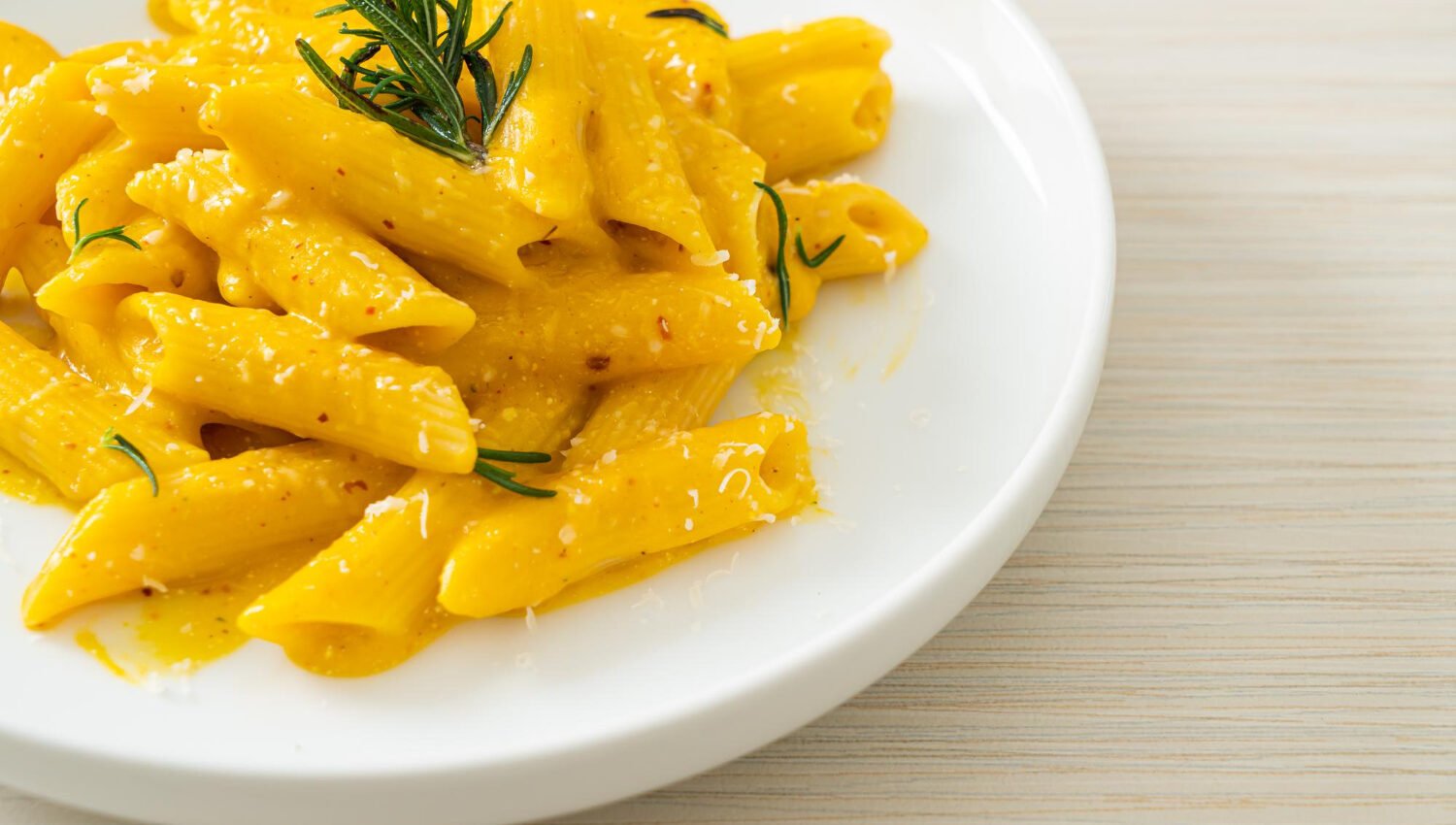 Pâtes à la crème de Butternut, Curry et Lait de Coco au Cookeo