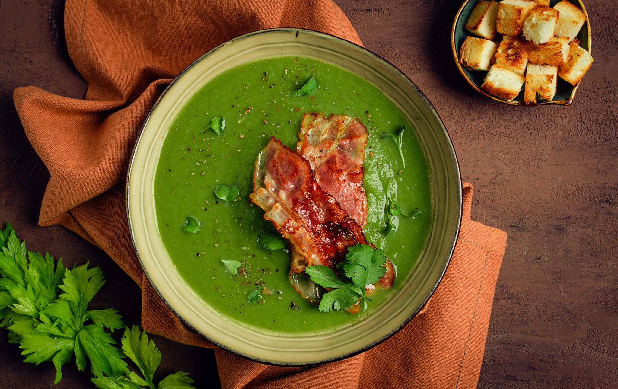 Velouté Vert et Bacon Croquant