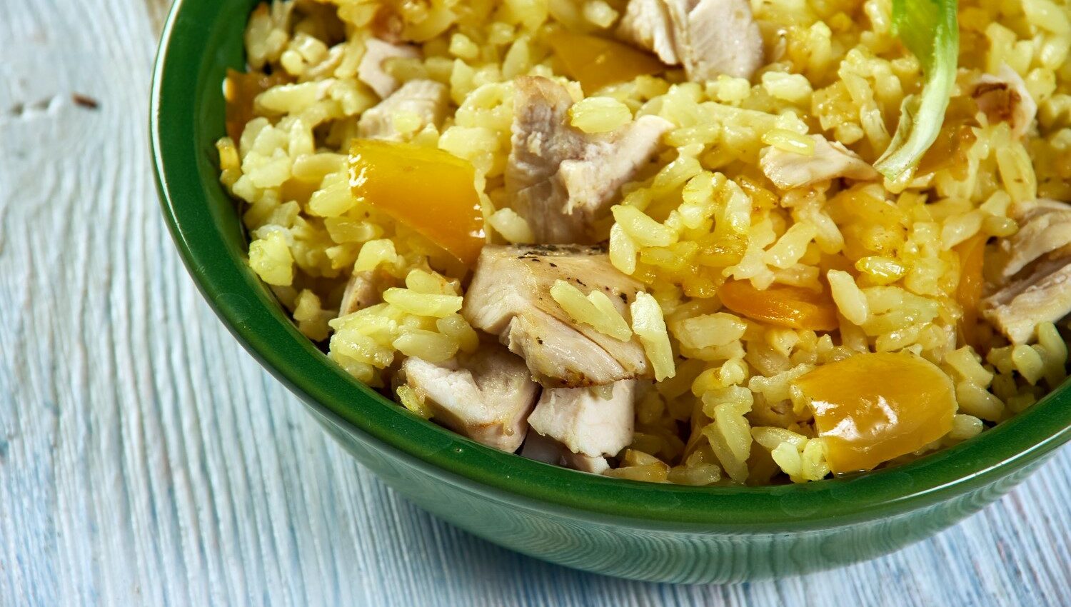 Poulet au Curcuma et Trio de Poivrons avec Riz Parfumé au Cookeo