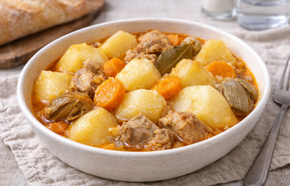Pommes de terre mijotées aux côtes de porc et légumes au Cookeo